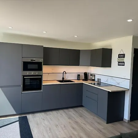 La Prairie Nyaraló Favières